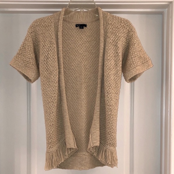 GAP Girls Sweater Size 14-16 XXL Like New Condition - Picture 1 of 4